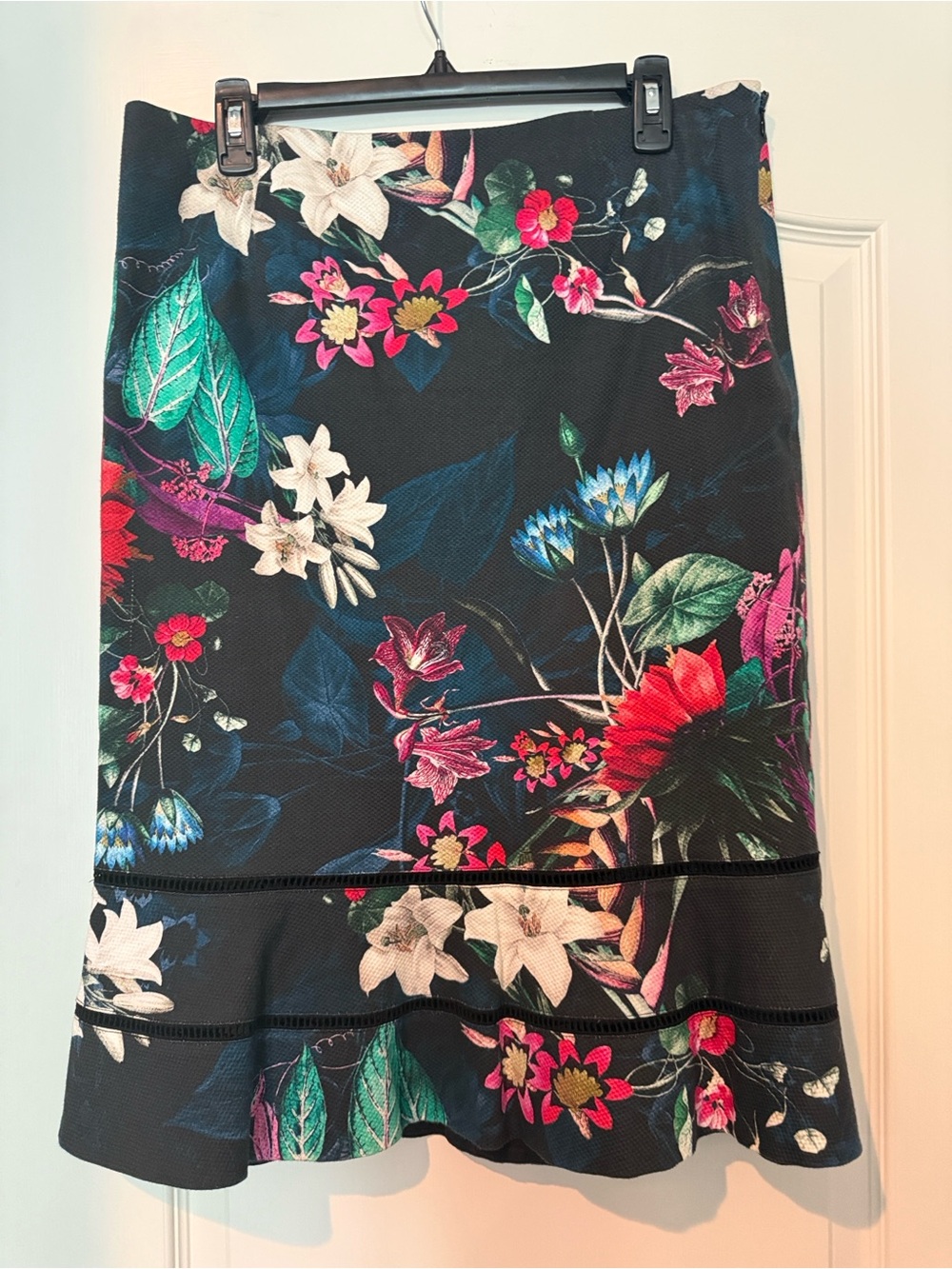 Carlisle New York Skirt